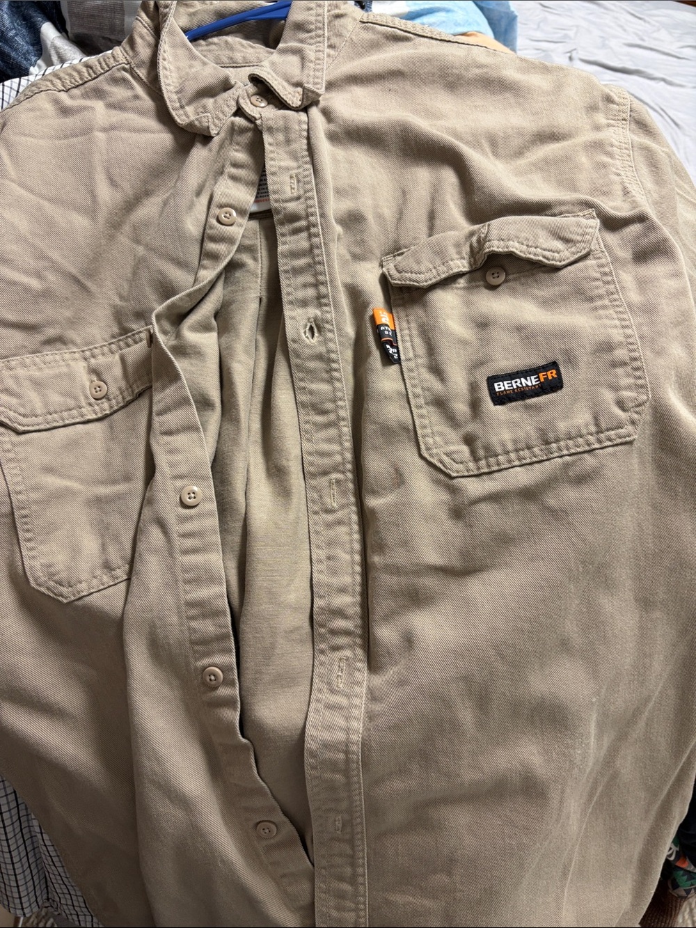 Men's FR Work Shirt in Khaki